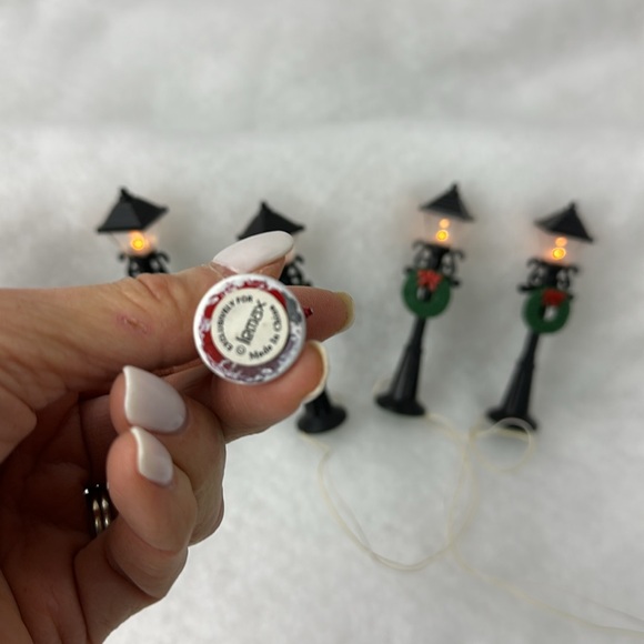 Christmas Village lighted lamp posts man fire hydrant - Picture 4 of 4